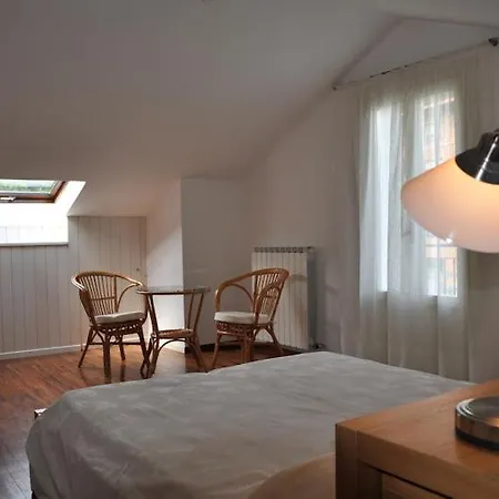 Casa Dina