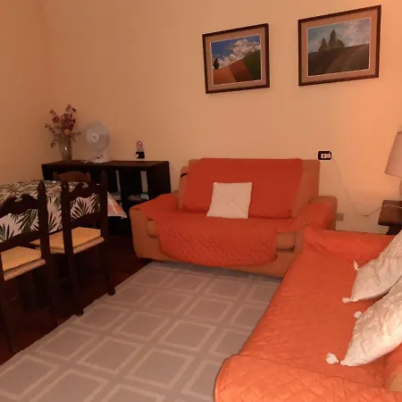 Casa Dina アパート *